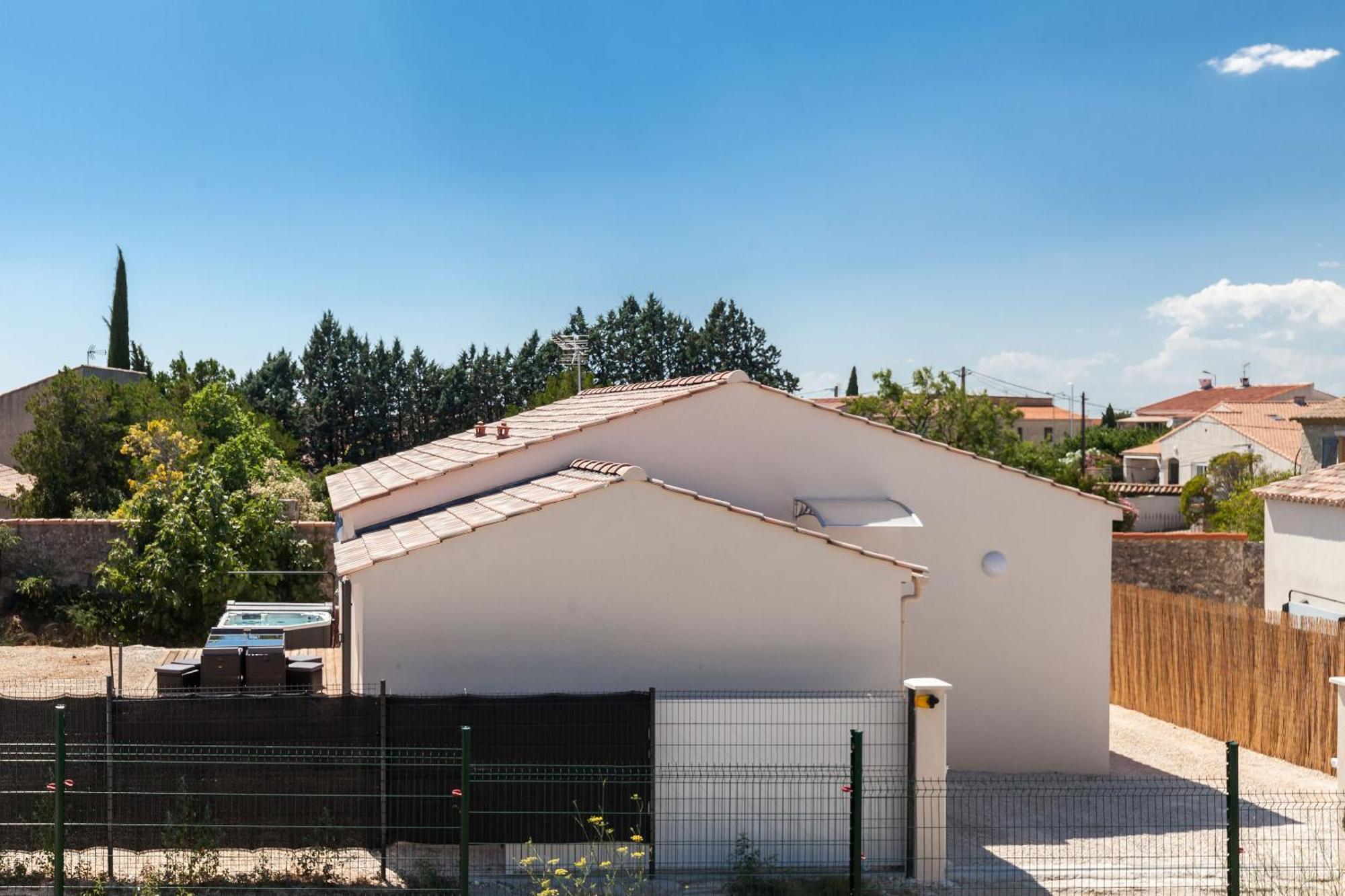 ""Villa Dos"" 80 M2 Avec Jacuzzi Saint-Mitre-les-Remparts Bagian luar foto