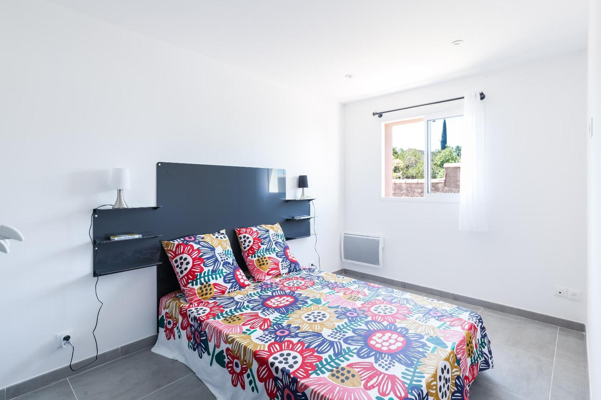 ""Villa Dos"" 80 M2 Avec Jacuzzi Saint-Mitre-les-Remparts Bagian luar foto